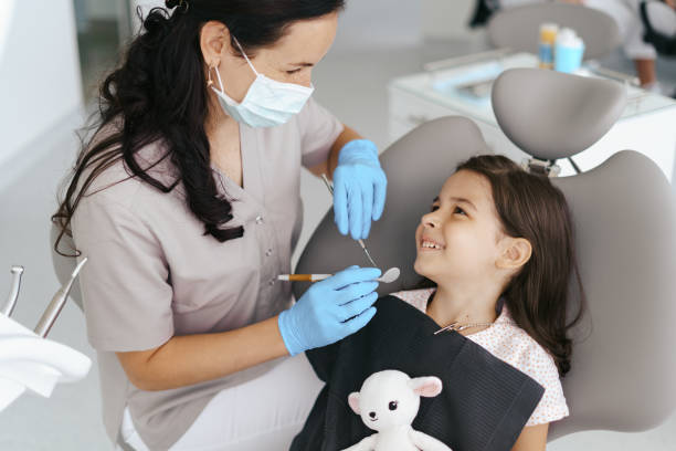 Best Dentist for Tooth Abscess  in Champion Heights, OH