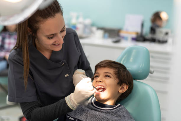 Best Emergency Tooth Extraction  in Champion Heights, OH