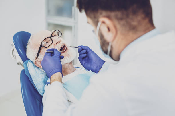 Best Dentist Open Late Near Me  in Champion Heights, OH